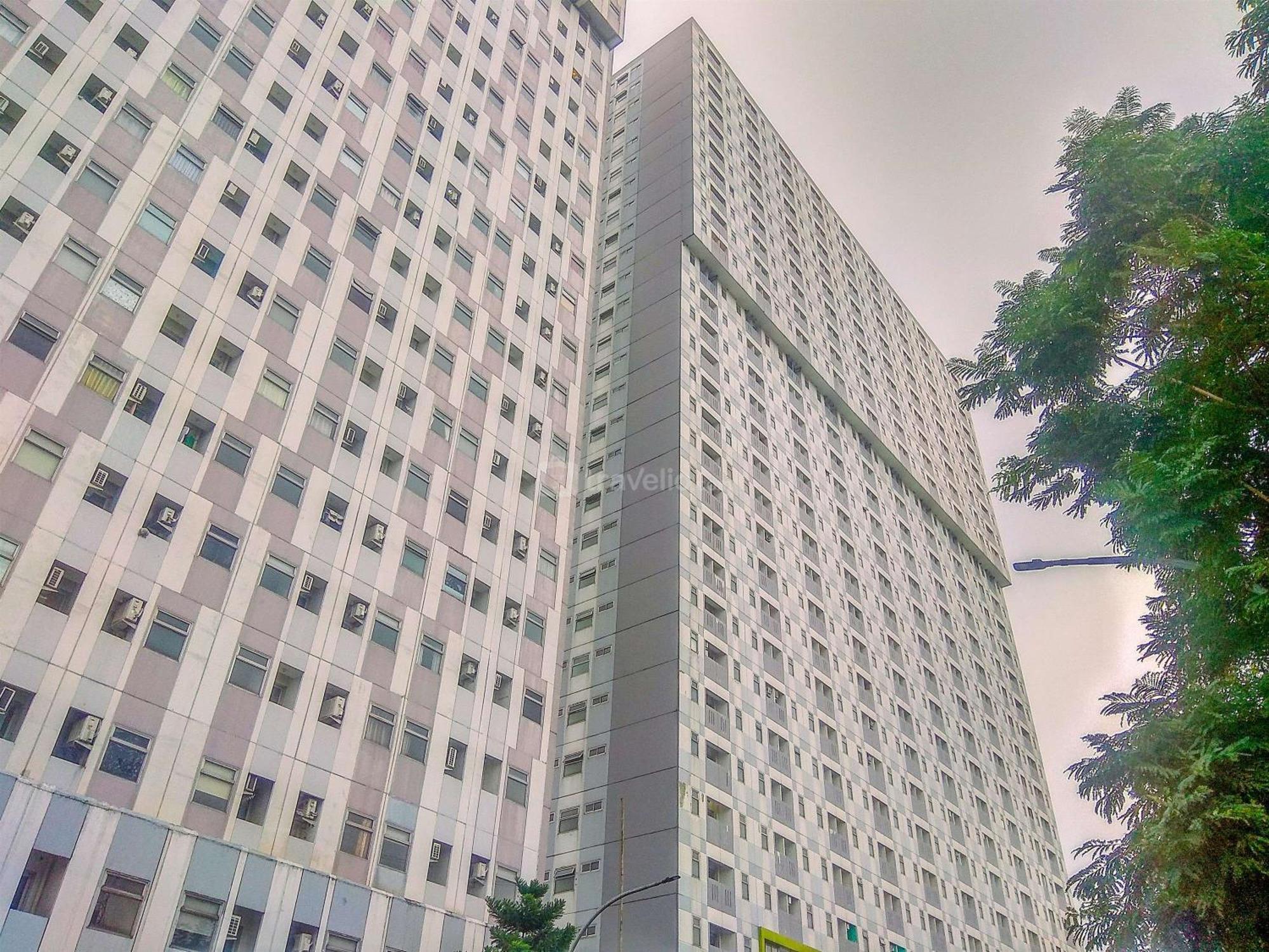 Homey 1br Without Living At Gunung Putri Square By Travelio *